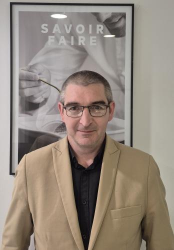 Cédric GASTON, Gérant