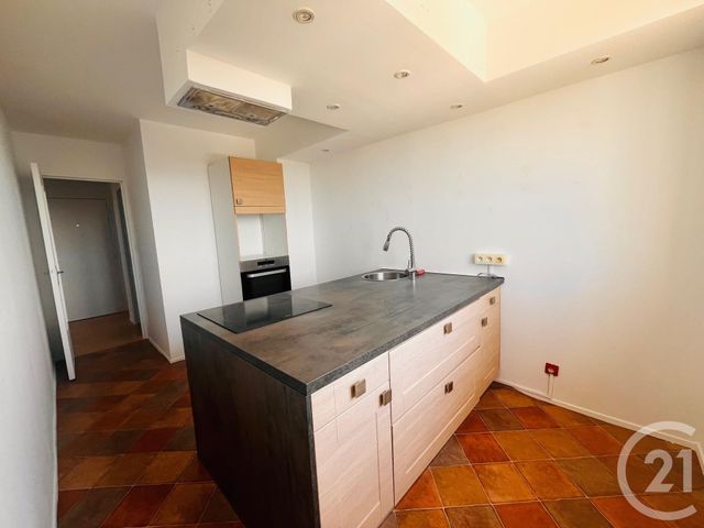 Afficher la photo en grand Appartement T4 à vendre - 5 pièces - 78.0 m2 - BLAGNAC - 31 - MIDI-PYRENEES - Century 21 Pyrénées Immo