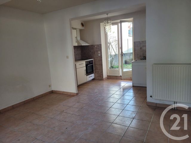 Afficher la photo en grand maison à vendre - 8 pièces - 204.25 m2 - BOULOGNE SUR GESSE - 31 - MIDI-PYRENEES - Century 21 Pyrénées Immo
