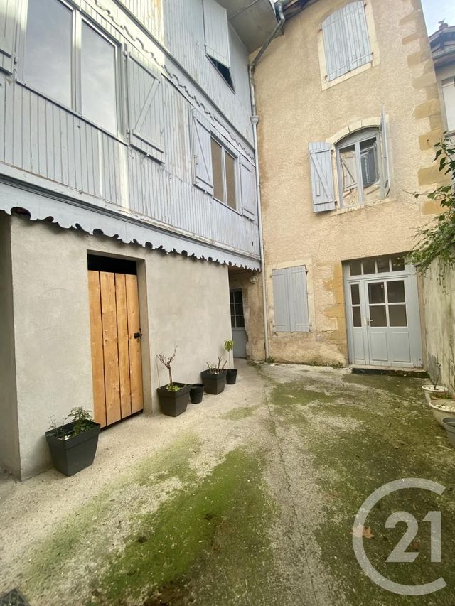 Appartement F4 à louer - 5 pièces - 58.19 m2 - SALIES DU SALAT - 31 - MIDI-PYRENEES - Century 21 Pyrénées Immo