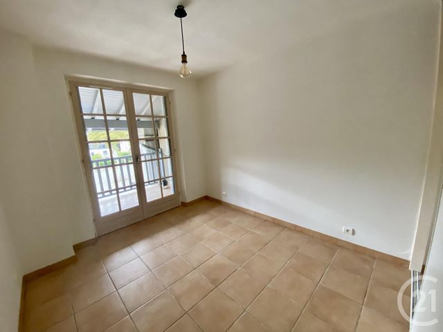Appartement F3 à louer - 3 pièces - 57.21 m2 - SALIES DU SALAT - 31 - MIDI-PYRENEES - Century 21 Pyrénées Immo