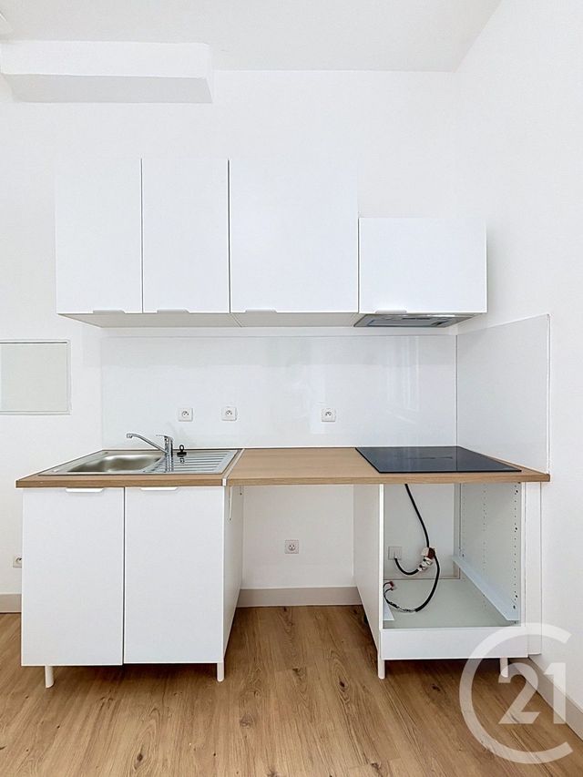 Appartement à louer - 2 pièces - 59.78 m2 - SALIES DU SALAT - 31 - MIDI-PYRENEES - Century 21 Pyrénées Immo